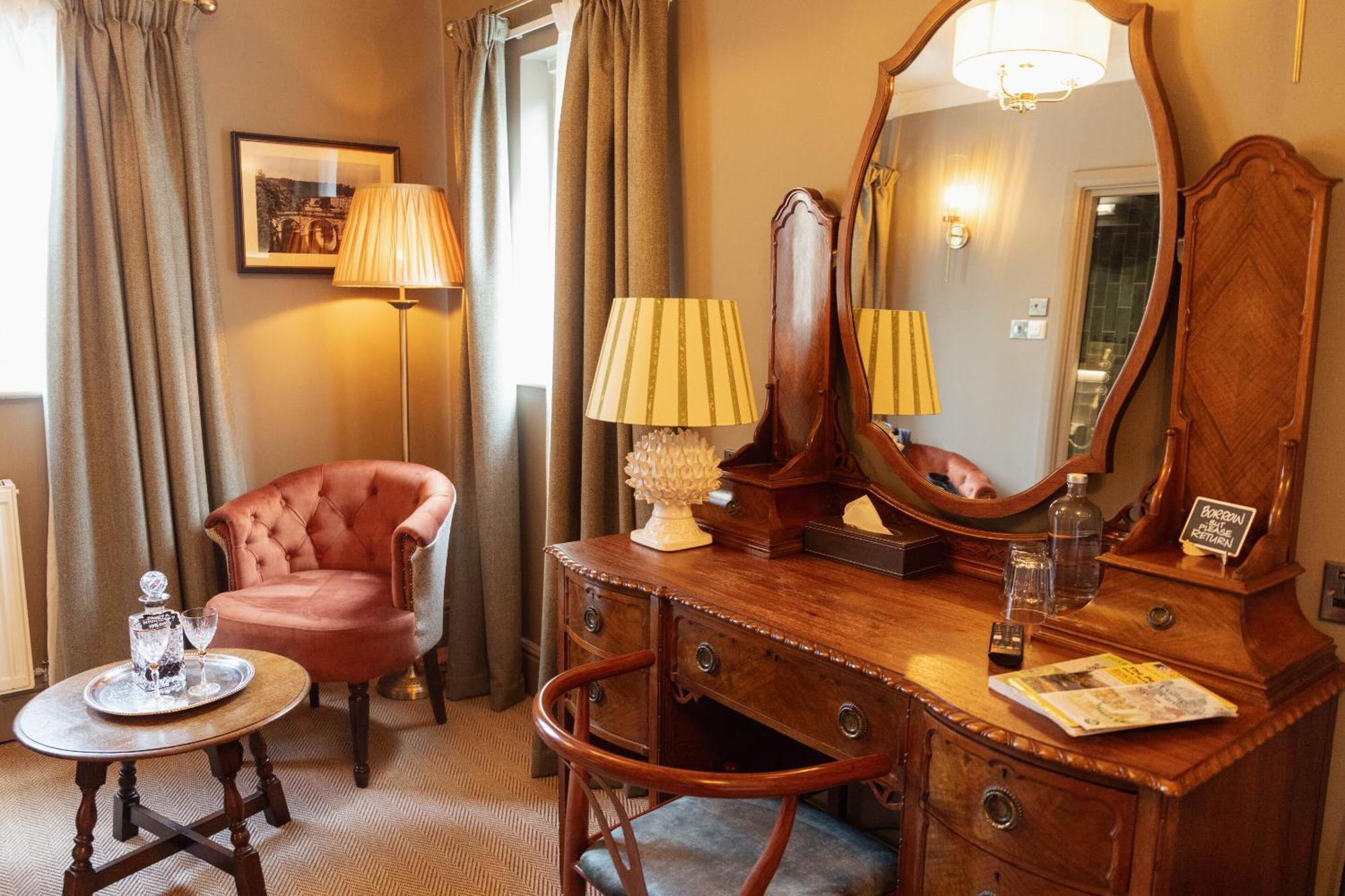 Hotel The Devonshire Arms Baslow Pokoj fotografie
